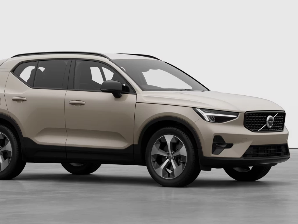 Volvo XC40 2.0 B4P Plus Dark 5dr Auto