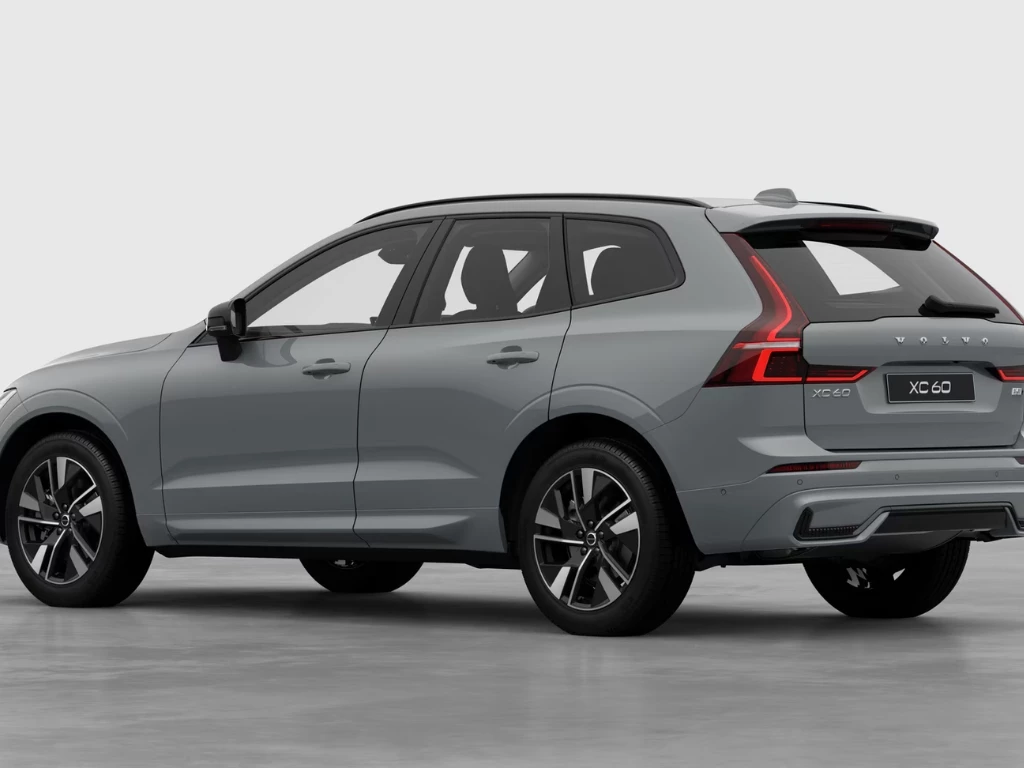 Volvo XC60 2.0 B5P Plus Dark 5dr AWD Geartronic