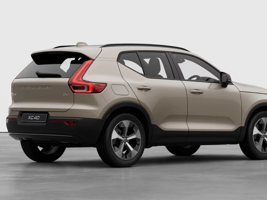 Volvo XC40 2.0 B4P Plus Dark 5dr Auto