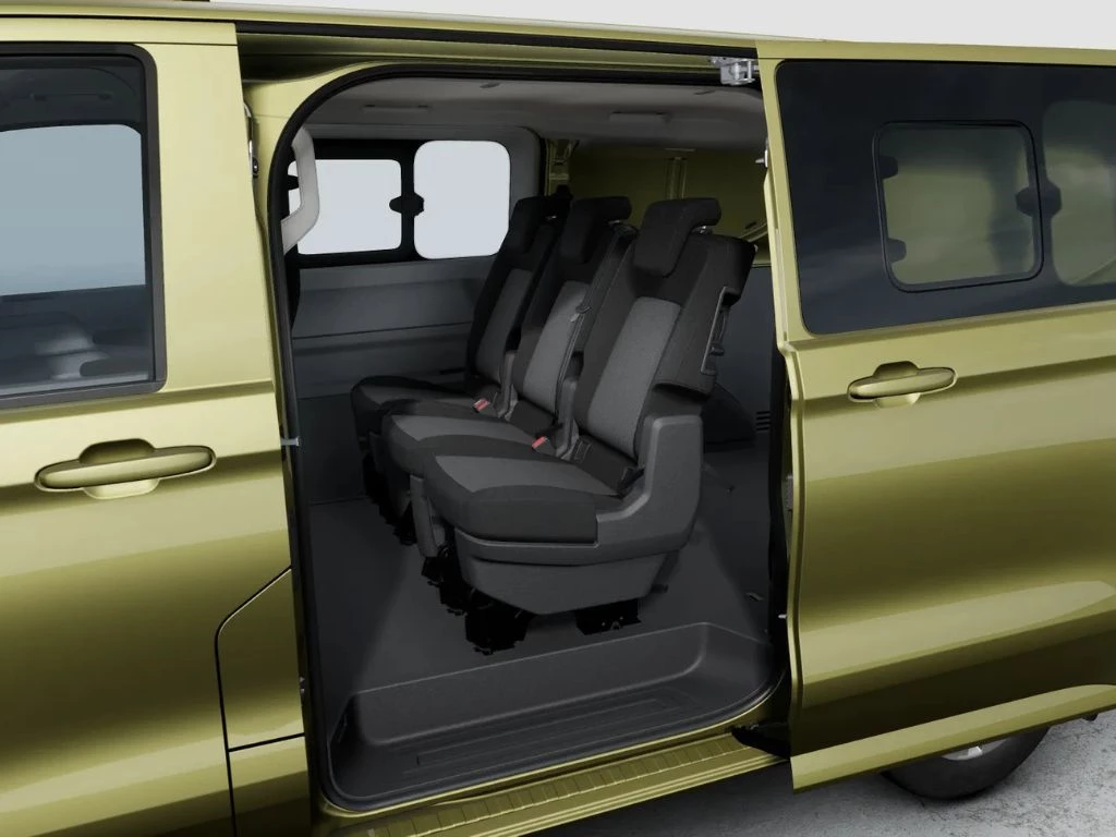 Volkswagen Transporter T30 SWB Diesel 2.0 TDI 110 Commerce Plus Kombi Van