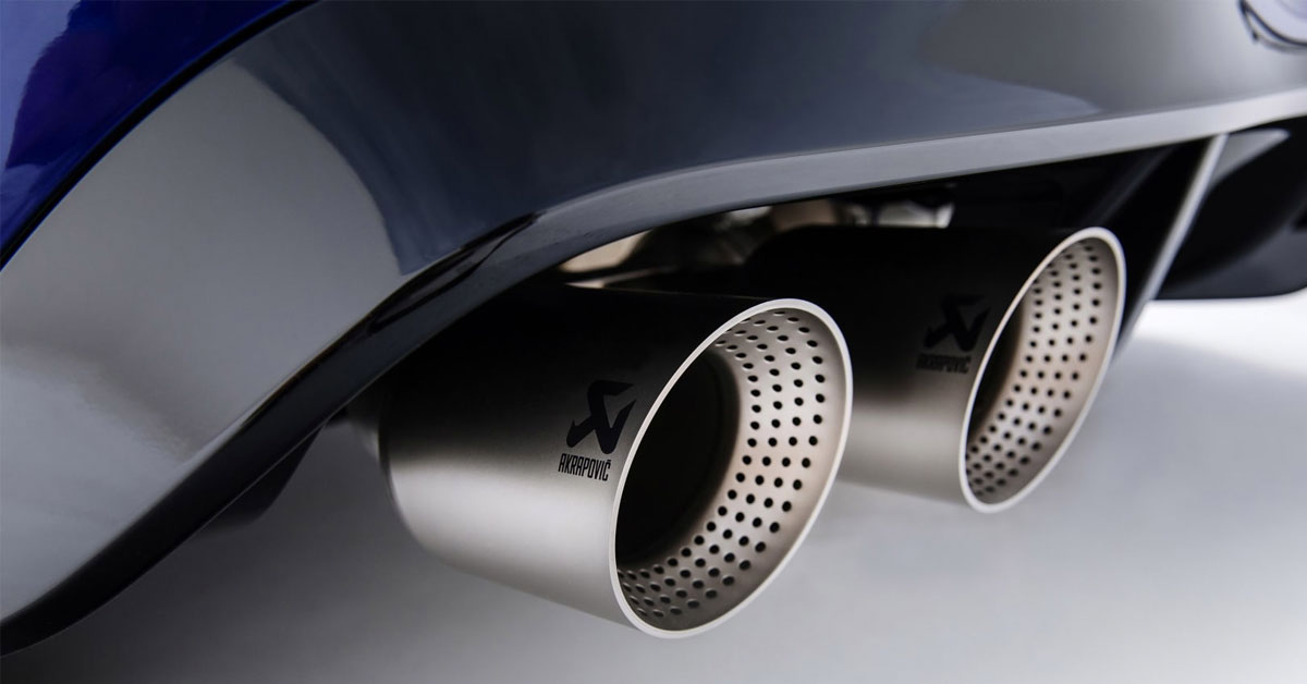 Akrapovic exhausts on the 2021 Volkswagen Golf R Mk8