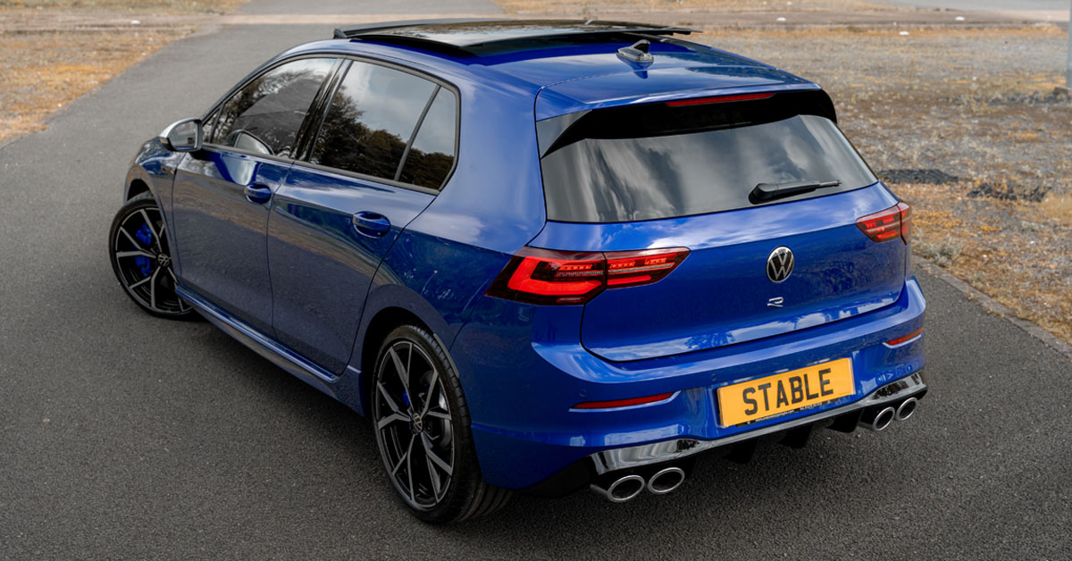 An image of the rear of the 2022 Volkswagen Golf R Mk8 in Lapiz Blue