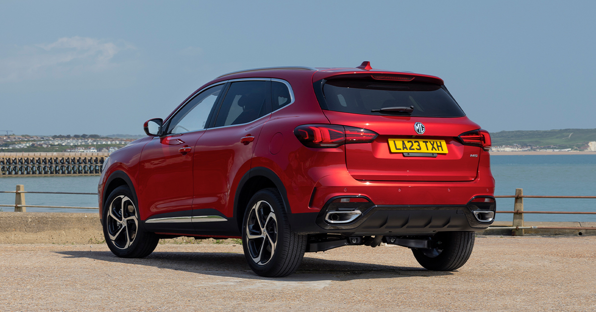 An image showing the rear of the MG HS SUV finished in Dynamic Red
