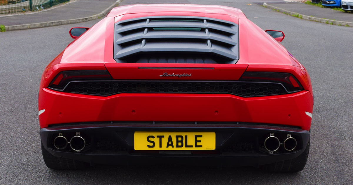 An image of a Lamborghini Huracan in red